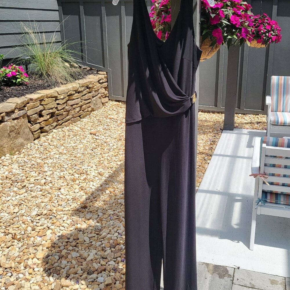 ANNE KLEIN GORGEOUS BLACK JUMPSUIT LARGE WRAP FRONT GOLD CLASP